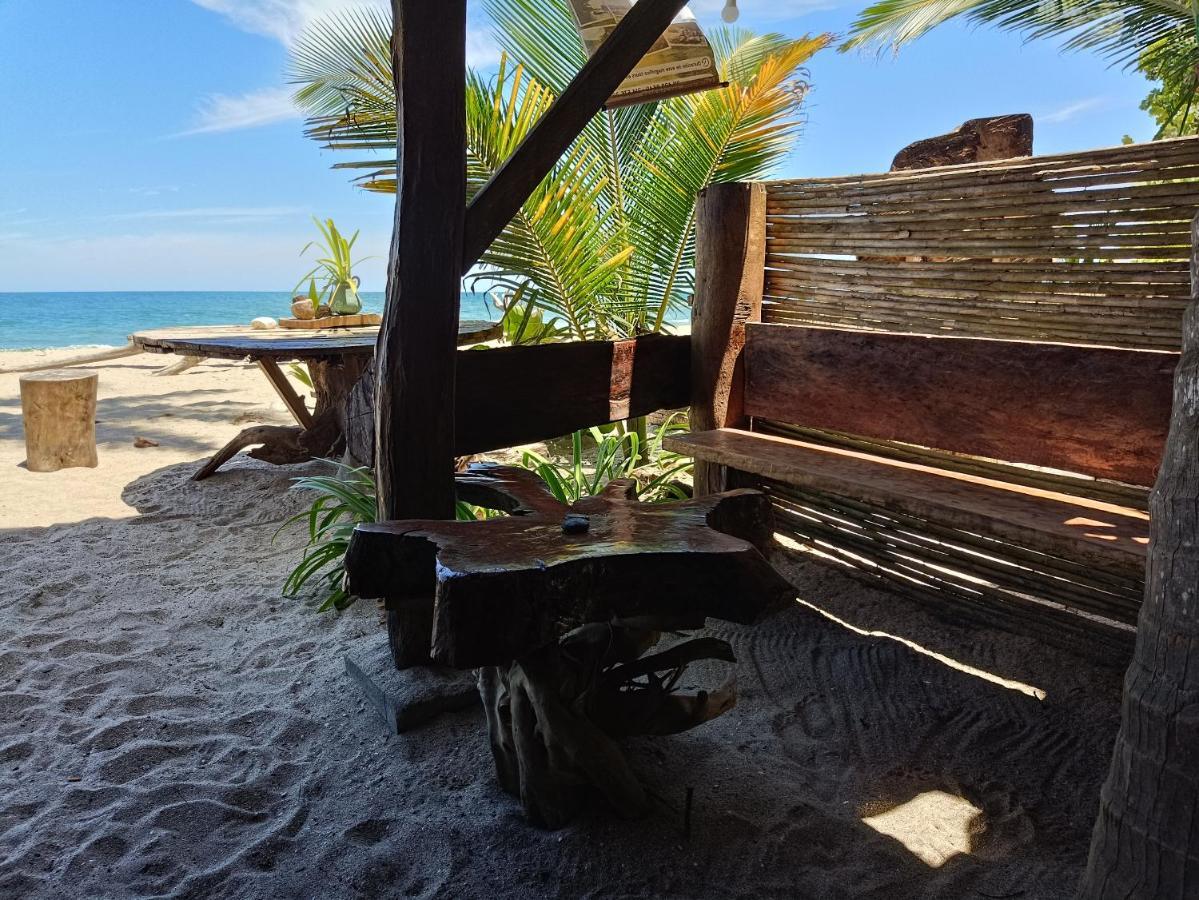 Bob Marley Beach Guachaca Buitenkant foto