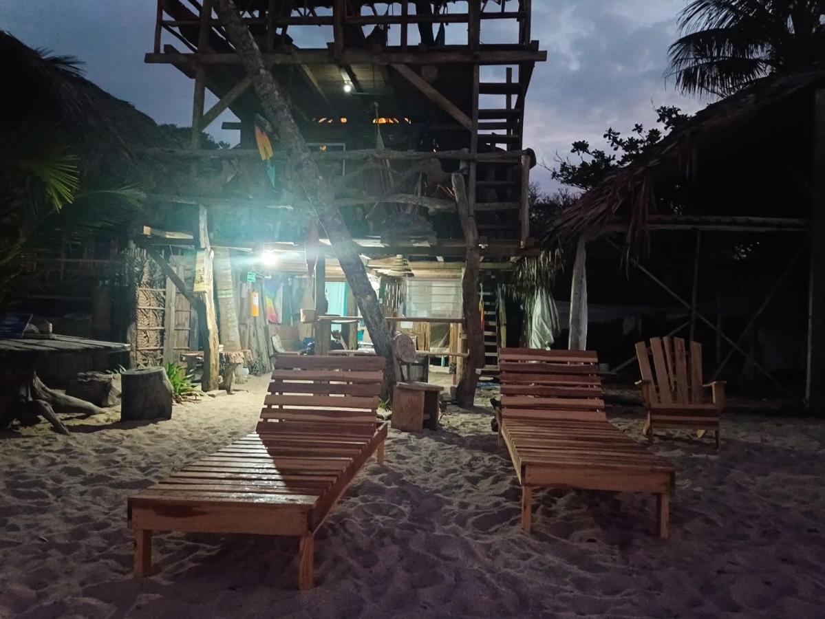 Bob Marley Beach Guachaca Buitenkant foto
